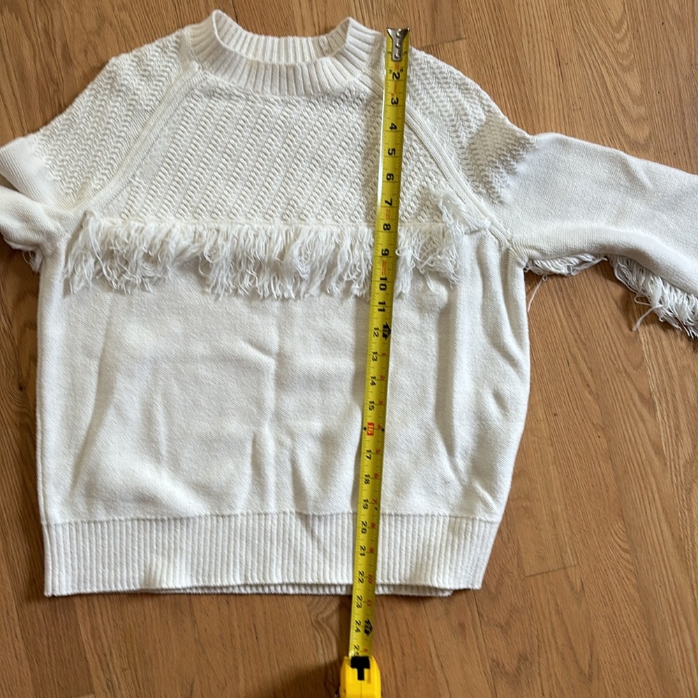Frame off white fringed long sleeve sweater. - Picture 5 of 10
